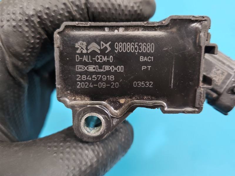 Катушка зажигания модуль Opel Grandland 9808653680 — фото детали 6
