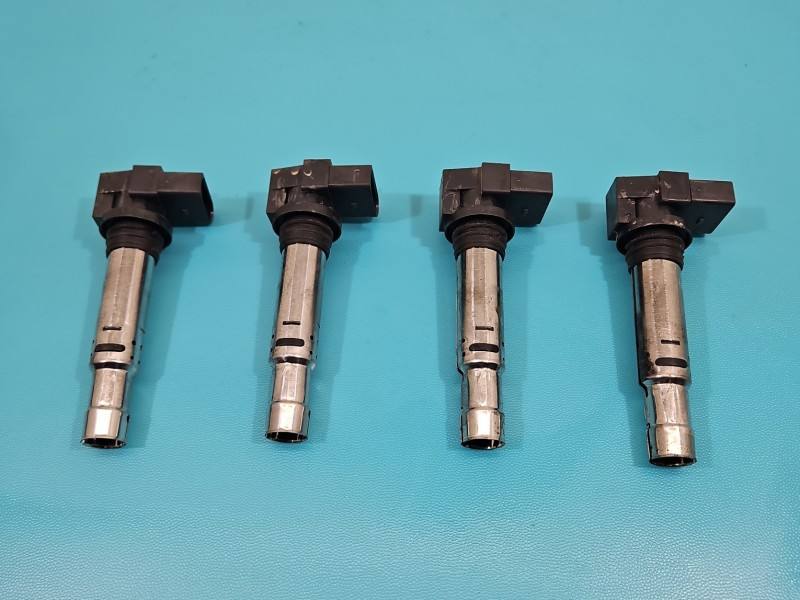 Котушка запалювання модуль Skoda Fabia 1 0986221023 — фото деталі 2