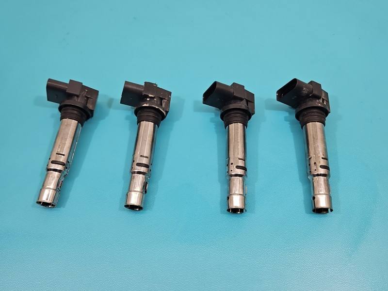 Котушка запалювання модуль Skoda Fabia 1 0986221023 — фото деталі 3