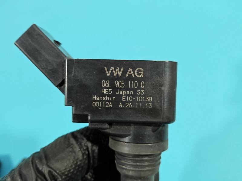 Котушка запалювання модуль Audi A5 8T 06L905110C — фото деталі 6