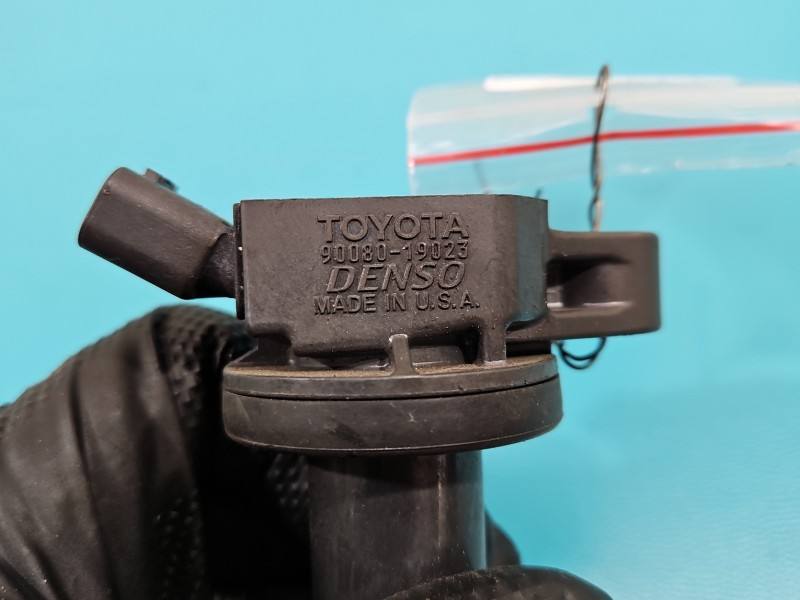Котушка запалювання модуль Toyota Camry 90080-19023 — фото деталі 4