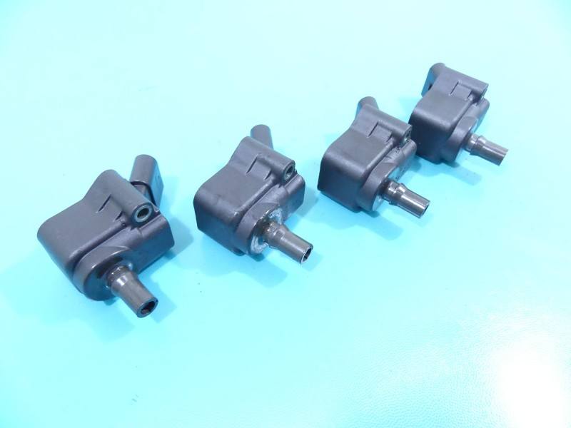 Котушка запалювання модуль Volkswagen Golf 7 04E905110E