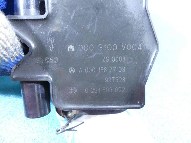 Катушка зажигания модуль Smart Fortwo A0001587703 — фото детали 4