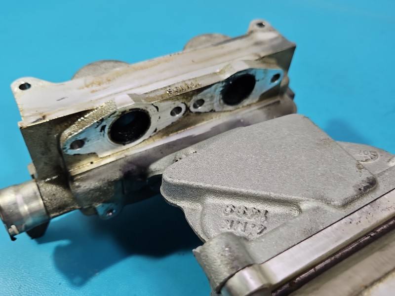 Радіатор EGR вихлопних газів Mercedes ML W164 A6291400475 — фото деталі 8