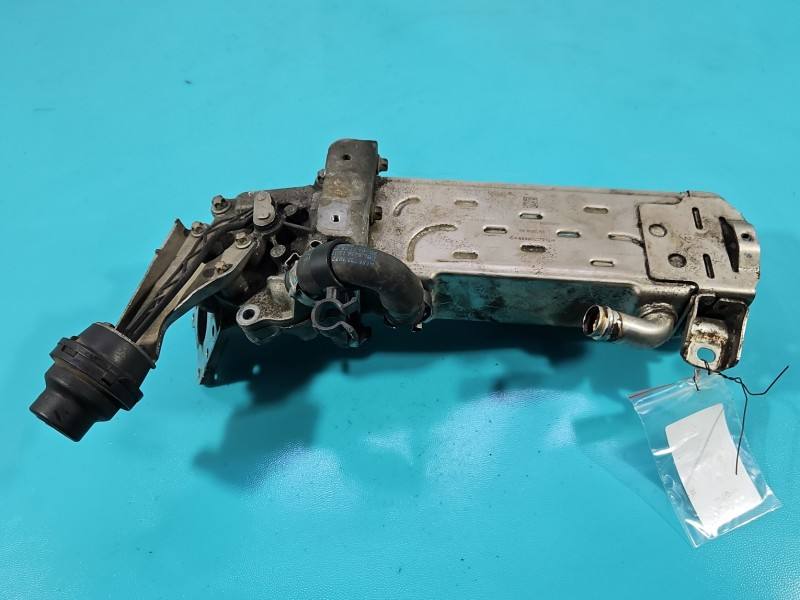 Радіатор EGR вихлопних газів Mercedes E W212 A6511400275004 — фото деталі 3