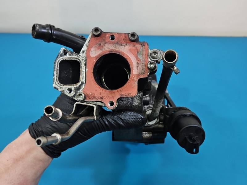 Радіатор EGR вихлопних газів Jeep Cherokee 132990049 — фото деталі 8
