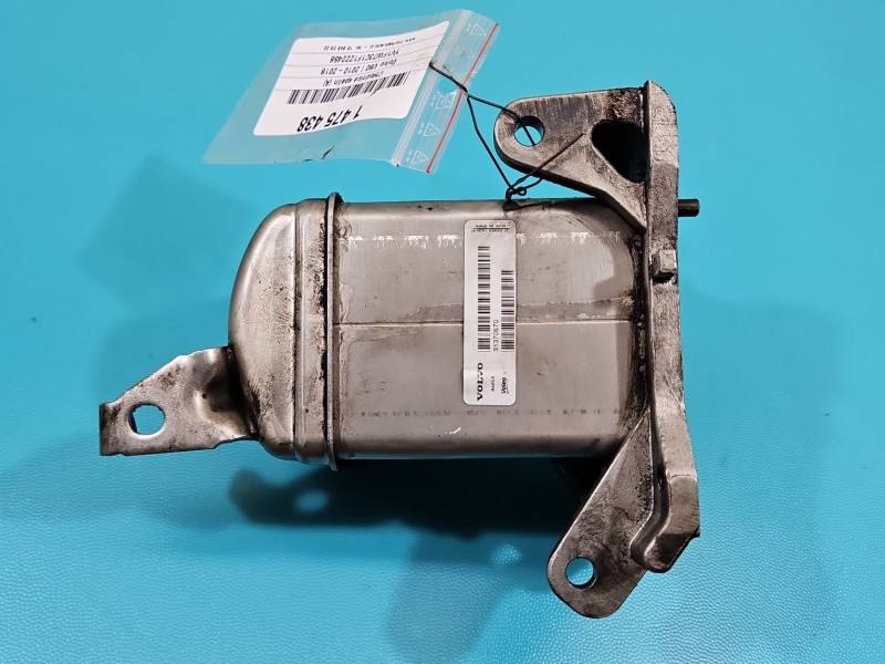 Радіатор EGR вихлопних газів Volvo V60 31370670 — фото деталі 6