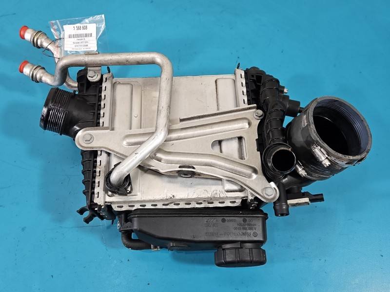 Інтеркулер радіатор Mercedes A W177 A2600904500