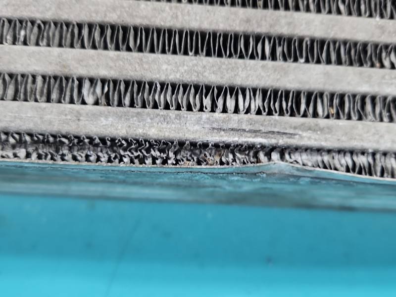 Интеркулер радиатор Fiat Ducato 53144431 — фото детали 3