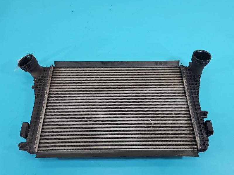 Интеркулер радиатор Volkswagen Passat CC 3C0145805P