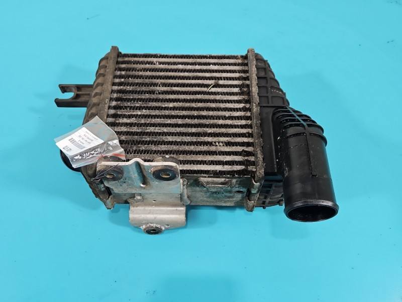 Інтеркулер радіатор Hyundai Tucson 28270-2725X