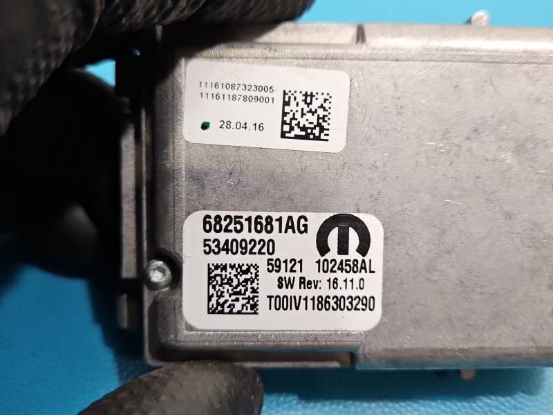 Передня камера радар ADAS Jeep Grand Cherokee 68251681AG — фото деталі 5