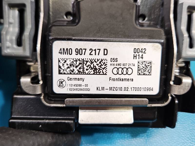 Передня камера радар ADAS Audi Q7 4M0907217D — фото деталі 5