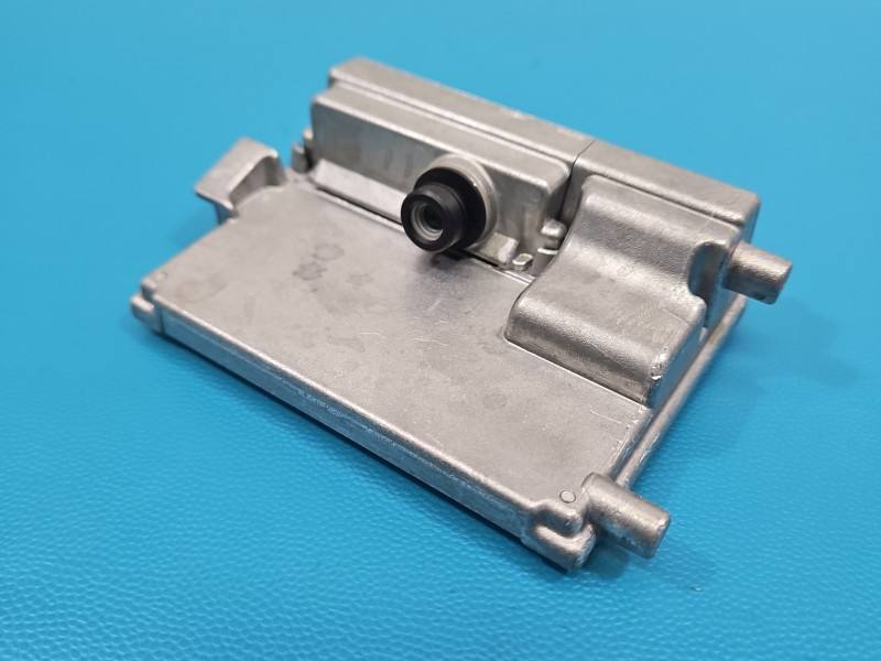 Передня камера радар ADAS Skoda Kamiq 2Q0980653G