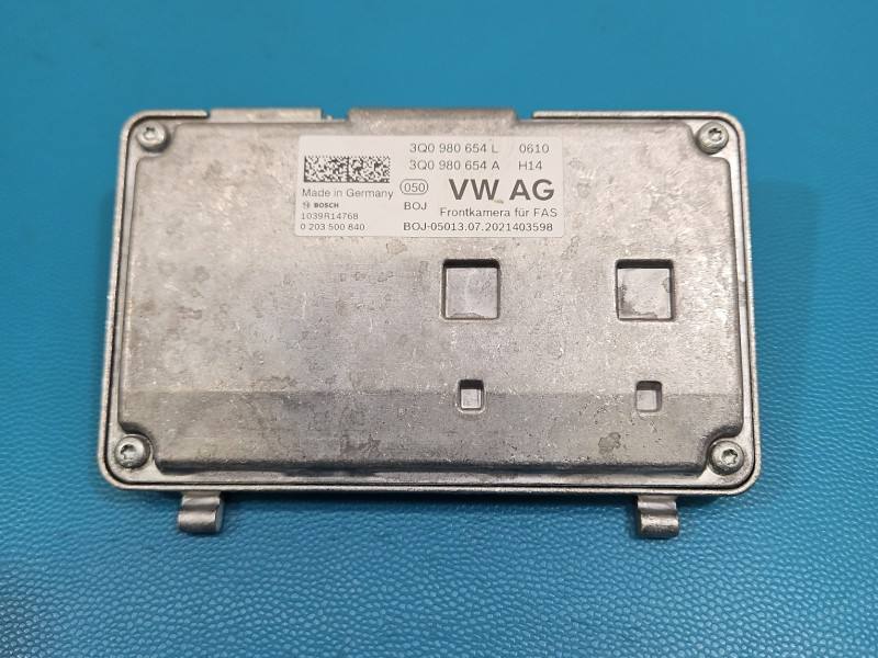 Передня камера радар ADAS Volkswagen Tiguan 3Q0980654L — фото деталі 4