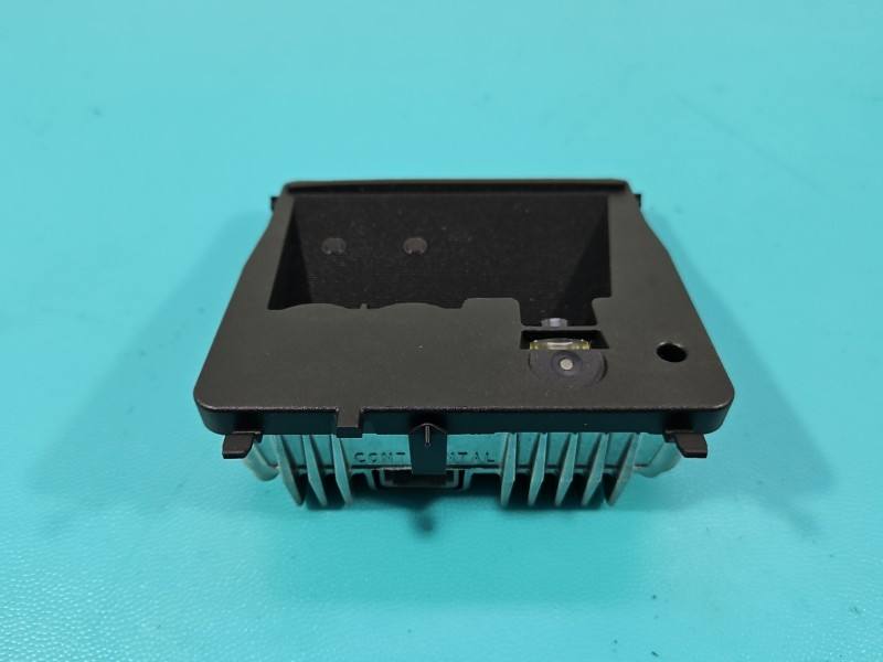 Передня камера радар ADAS Toyota Aygo 88181-0H021 — фото деталі 4