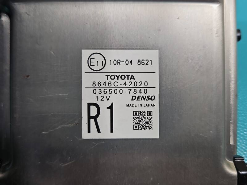 Передня камера радар ADAS Toyota Rav4 8646C-42020 — фото деталі 5