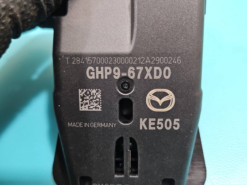 Передня камера радар ADAS Mazda 6 GHP9-67XD0 — фото деталі 5
