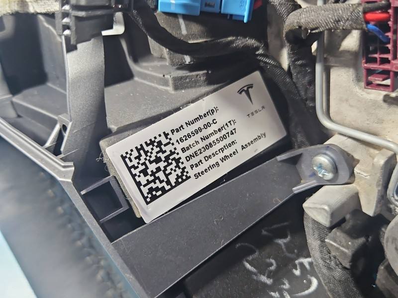 Кермо Tesla Model Y 1626599-00-C — фото деталі 9