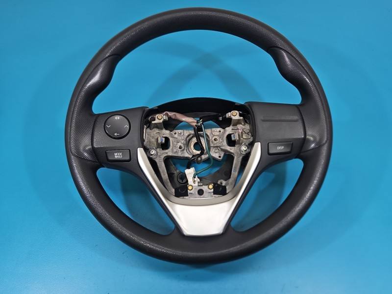 Кермо Toyota Corolla E16 E18