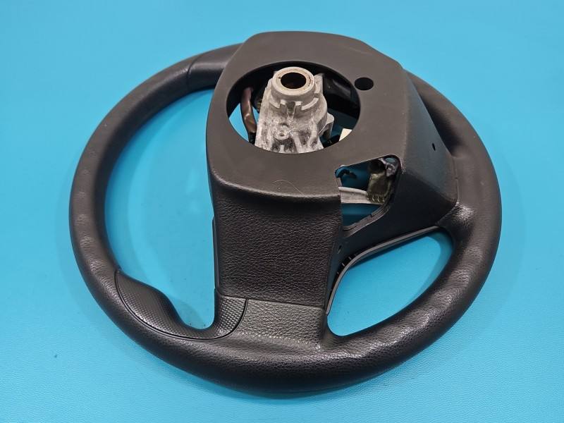 Кермо Toyota Corolla E16 E18 — фото деталі 7