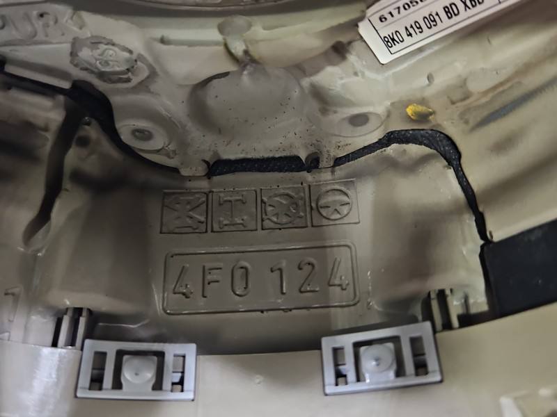 Кермо Audi A4 B8 8K0419091BD — фото деталі 13