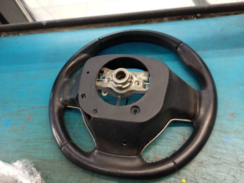 Руль Toyota Yaris 3 45100-0D490C1 — фото детали 18