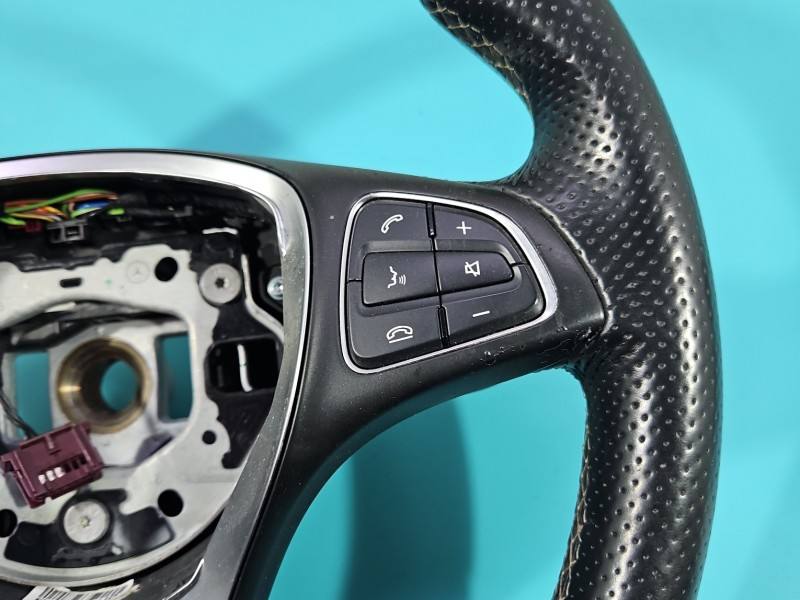Кермо Mercedes CLA C118 A0004604603 — фото деталі 2