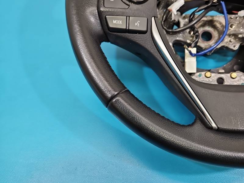 Кермо Toyota Corolla E16 E18 625594110 — фото деталі 6