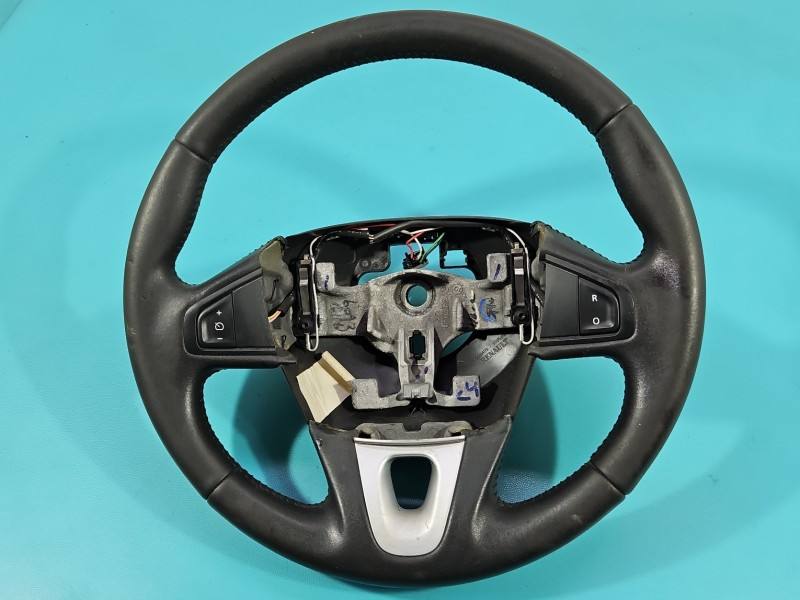 Руль Renault Scenic 3