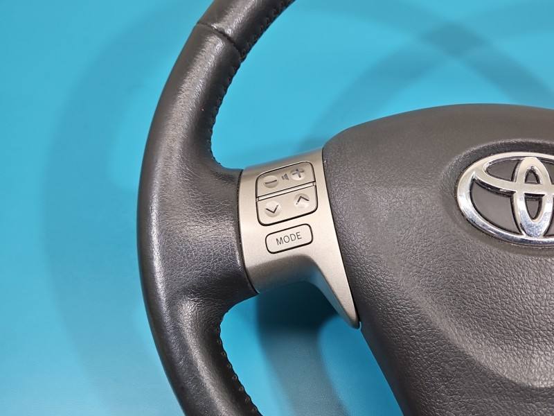 Кермо Toyota Auris — фото деталі 3