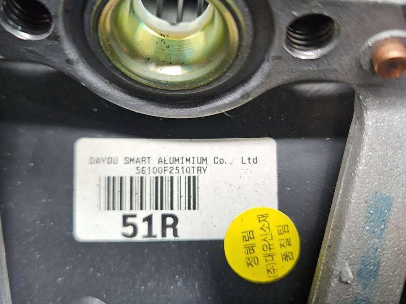 Руль Hyundai Elantra 56130-F2000 — фото детали 4