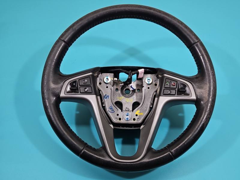 Руль Hyundai I20