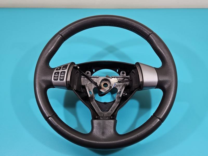 Кермо Suzuki Splash