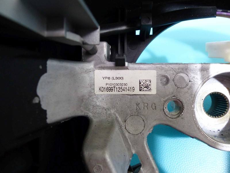 Кермо Suzuki Swift GS120-04450 — фото деталі 7