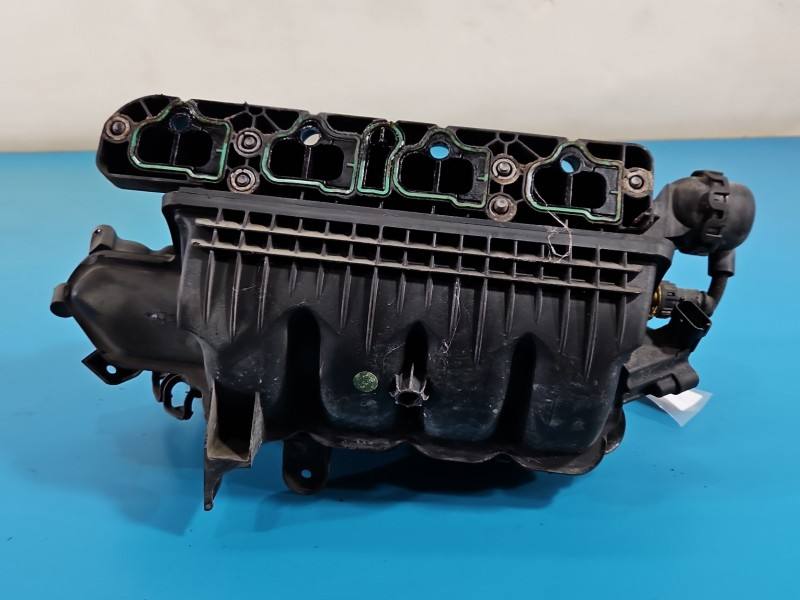 Впускний колектор Opel Corsa D 1019662S01 — фото деталі 7