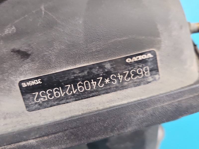 Впускний колектор Volvo XC60 6G9N-9424-AL — фото деталі 7