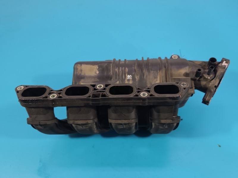 Впускний колектор Toyota Auris 2900307609 — фото деталі 8