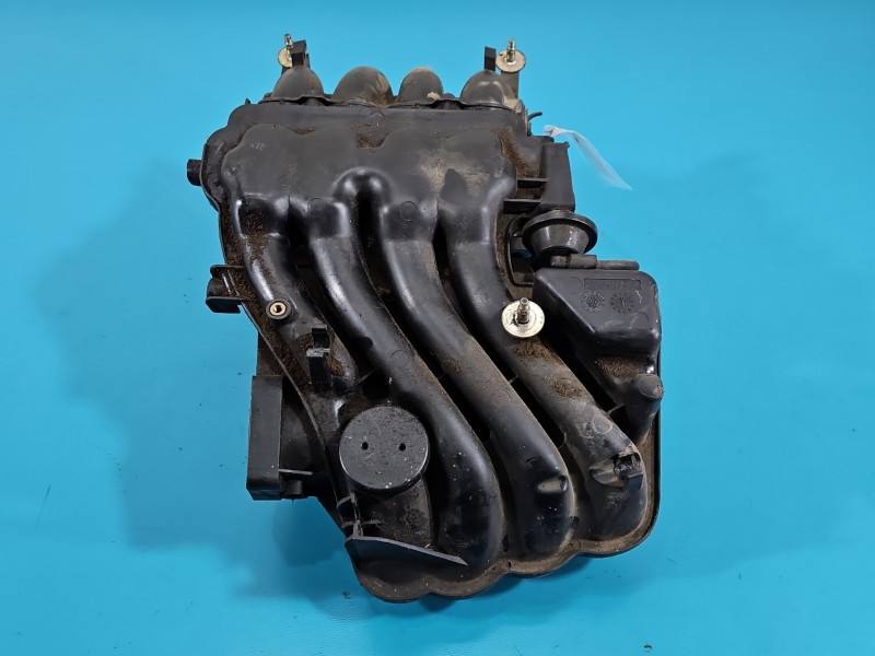 Впускний колектор Volkswagen Golf 4 AKL