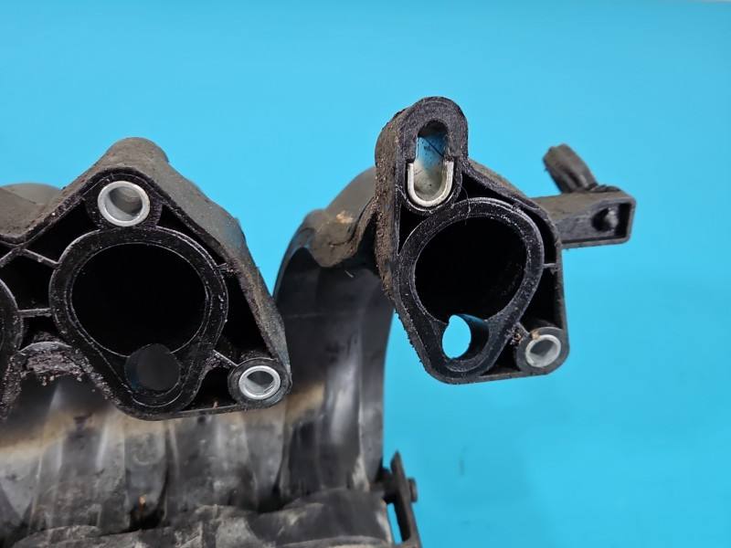 Впускний колектор Volkswagen Golf 4 AKL — фото деталі 4