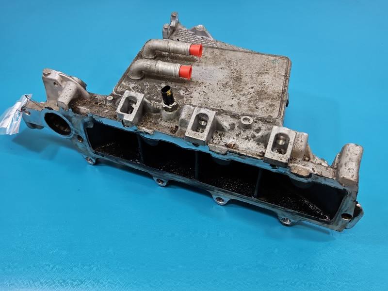 Впускной коллектор Volkswagen Touran 04L129766AQ