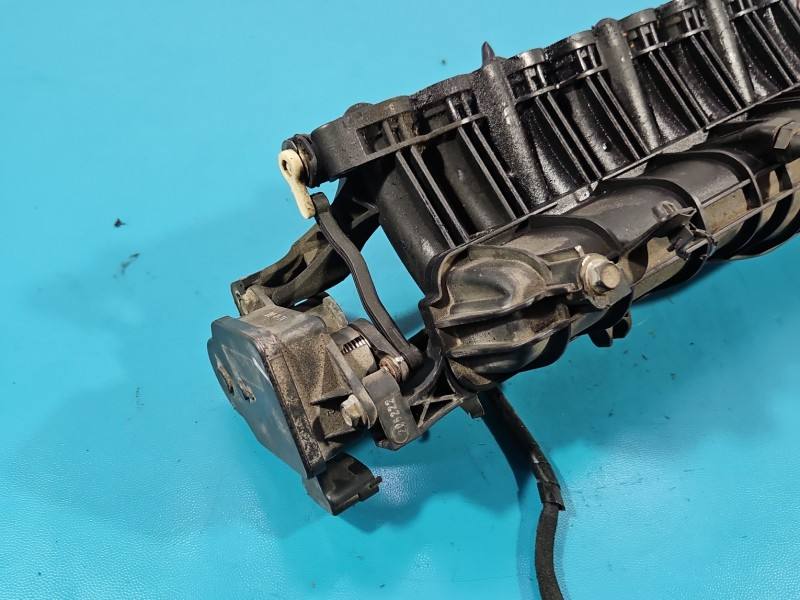 Впускний колектор Kia Ceed 28320-2A400 — фото деталі 11