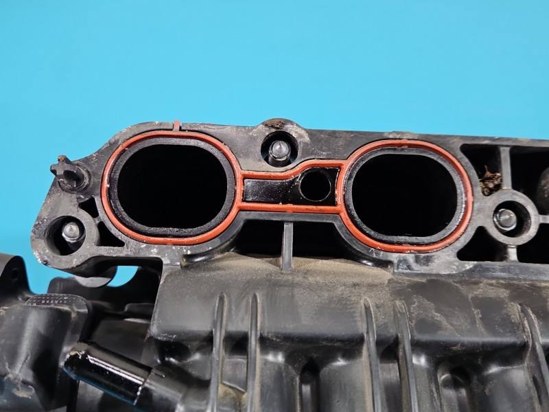 Впускний колектор Hyundai I30 28300-08500 — фото деталі 3