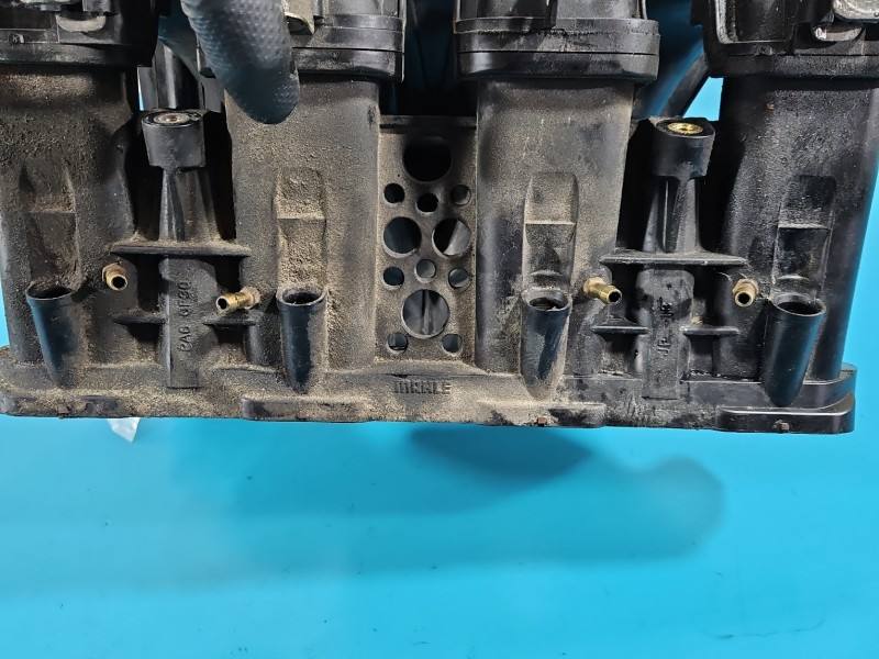 Впускний колектор Mitsubishi Outlander — фото деталі 6