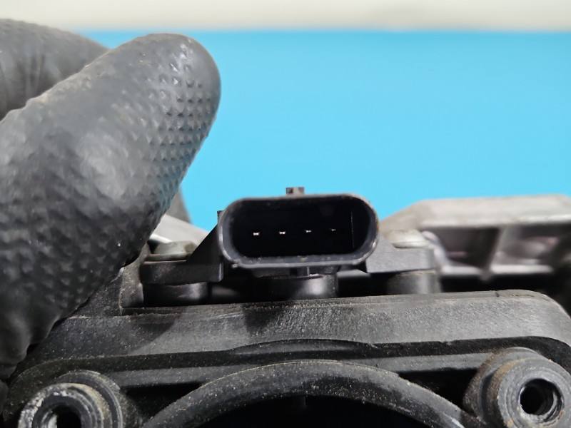 Впускний колектор BMW X3 F25 7588126 — фото деталі 10