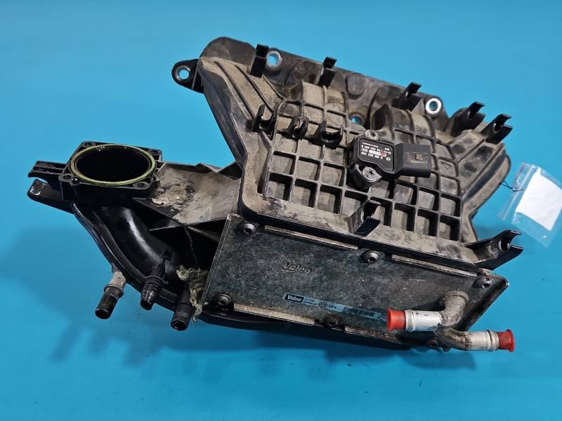 Впускний колектор Volkswagen Jetta 03C145749B