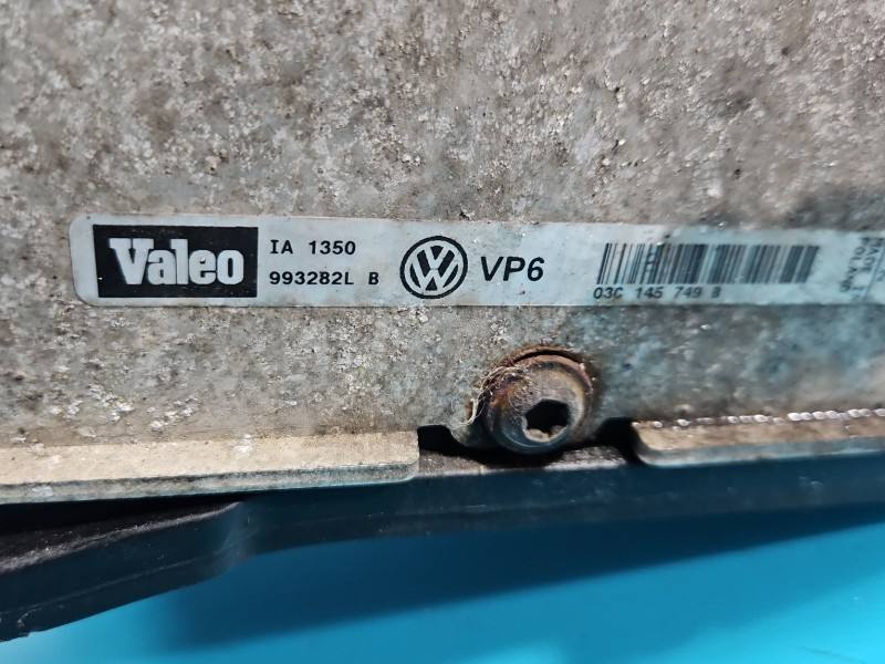 Впускний колектор Volkswagen Jetta 03C145749B — фото деталі 2