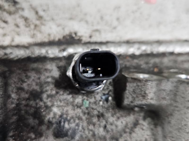 Впускний колектор Skoda Octavia 3 04L129766AL — фото деталі 5