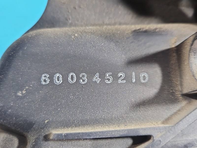 Впускний колектор Hyundai Ix35 — фото деталі 5