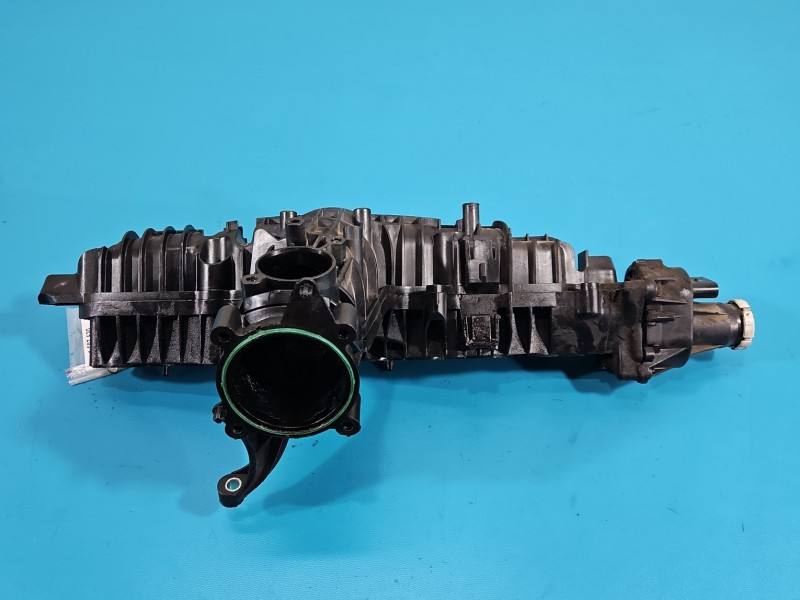 Впускний колектор Volvo V70 31293737